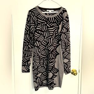 Diane von Furstenberg Long Sleeve Sweater Dress Large